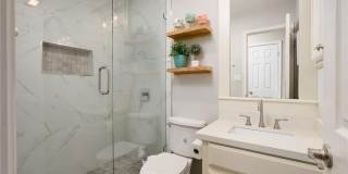 413 E Wisteria Avenue Gallery 10