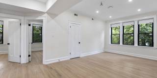 4638 North Hamilton Avenue Gallery 8