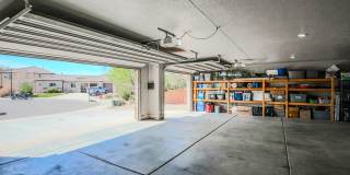 4 Bed, 3 Bath, 3 Car Garage for rent. Small Dog Allowed Gallery 54