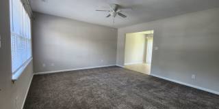 Townhome in Swansboro with 2 Master Suites + Community Pool - 87 Century Ct. Showings Coming Soon!! Gallery 3