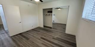 4854-4860 Hazeltine Apartments Gallery 28