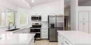 9907 E WOOD Drive Gallery 1
