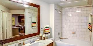 2902 Manor Road Gallery 2