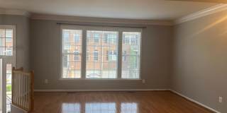 47670 LOWELAND Terrace Gallery 3