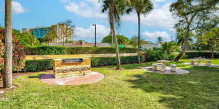 500 Uno Lago Drive Gallery 64