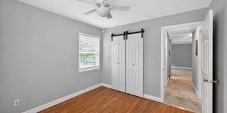 2BR Condo in Alexandria near metro Gallery 13