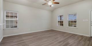 731 W Morton Street Gallery 3