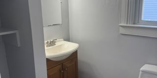 2225 Venable Street Gallery 4