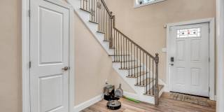 12 Anna Drive Gallery 5