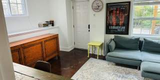 708 Dallas Road, Unit B Gallery 8