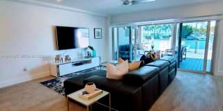 Beautiful waterfront townhouse in the heart of Miami Gallery 4