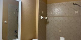 331 NW Somerset Circle Gallery 15