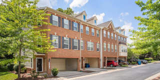23210 ROBERTS TAVERN Drive unit: 2375 Gallery 1