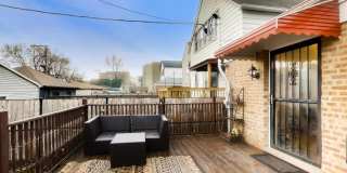 3321 N Whipple Street Gallery 13