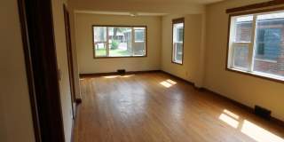 4 bedroom 1 1/2 bath single family house with yard. Gallery 8