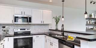 Hanna Heights Gallery 35