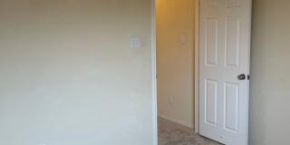 Bright & Spacious 3BR/2.5BA with Loft and Two-Car Garage in Sendero Springs Gallery 11