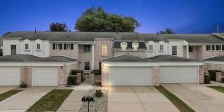 171 MANOR Way 171 MANOR Way Gallery 1