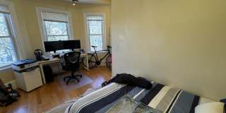208 Holland St Gallery 22