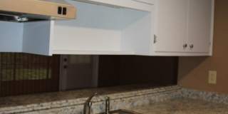 2 Bedroom 1.5 Bath W/ Formal Living & Family Room 2 Bedroom 1.5 Bath W/ Formal Living & Family Room Gallery 11