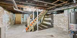 Updated 3 bedroom in Elliot Minutes from the West End Overlook! Gallery 7