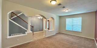 Viewable Now!  Small Pets Accepted! Gallery 7