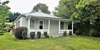2 Br 1 BA Cottage Gallery 1