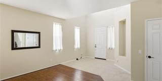 32947 Cozy Gallery 38