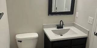 Room in 2 Bedroom Home at Meadow Rose Ln Gallery 14