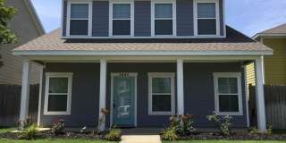 3802 SW Peachwood Drive Gallery 1