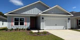 Navarre - Captains Cove - 3 bedroom, 2 bathroom - community pickleball court Gallery 1