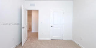 184 NE 13th Ter Gallery 28