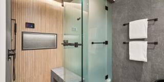 543 Walnut Street unit: B Gallery 15