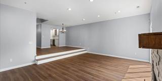 1314 Chanticleer Gallery 24