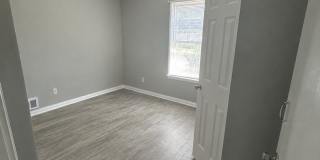 Spacious 3-Bedroom, 2-Bath Home Gallery 7