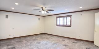 4719 FRANKFORT Avenue Gallery 28