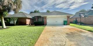 4025 Lauren Court Gallery 1