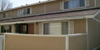 Three Bedroom Fifth Avenue Townhouse- Two Car garage! Gallery 1