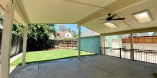 Charming 3 Bedroom in Historical Tower District Gallery 42