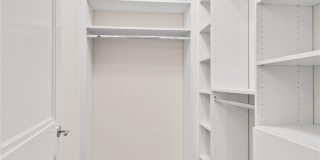 5000 Royal Court Gallery 16