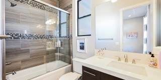 19 GARDEN RAIN Drive Gallery 31