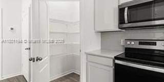 209 SE 26th Terrace Gallery 18