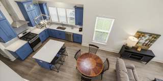 4068 Poets Trail Gallery 33