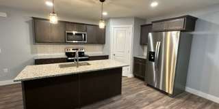 NEW BUILD!! 3 Bed/ 2 Bath ~~ Open Floor Plan Gallery 1