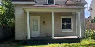 4 Bed 2 Full Bath! PENDING Gallery 1