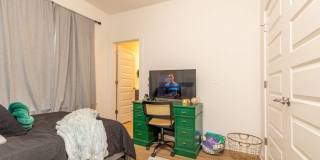 Varsity Club - Student Housing Gallery 45