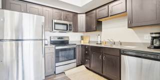 Willow Falls Apartments Gallery 30