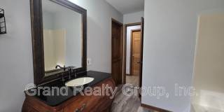 307 N Rosedale Court Gallery 6