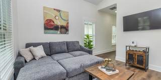 3045 State Street unit: Furnished / Utilities Gallery 11
