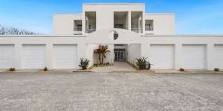 75 COMARES Avenue Gallery 7